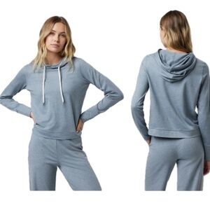 Vuori essential hoodie Mallorca blue size medium